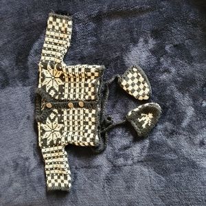 American Girl/Pleasant Company Kirsten's Sweater and Mittens